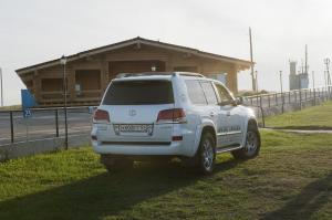 Arctic Trucks Lexus LX570 AT33 2012 года 
